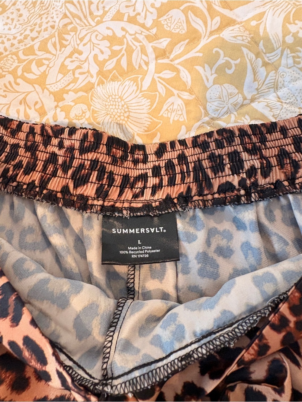 summersalt Leopard Ruffle Shorts Large - Picture 3 of 3